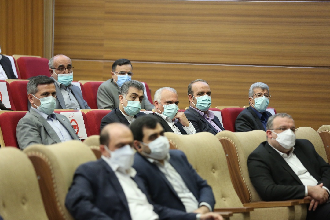 دکتر فرزین: ماشین تولید زیاندهی بانک ملی ایران باید متوقف شود